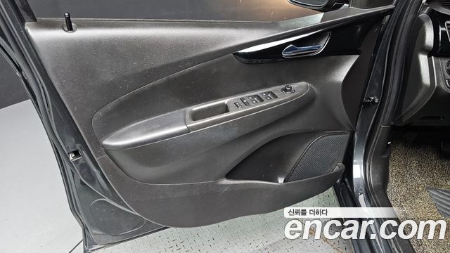 Chevrolet Spark Premier 2021 — фото 24