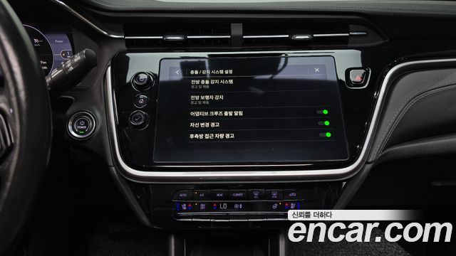 Chevrolet Bolt EUV Redline 2023 — фото 16