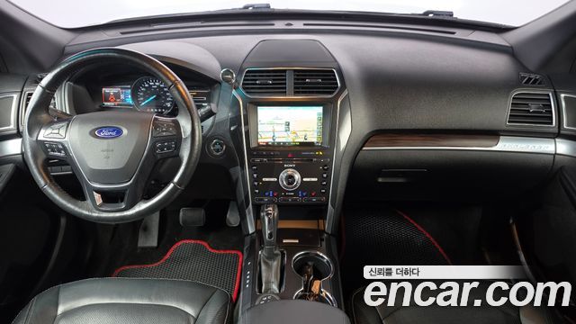 Ford Explorer 2.3 Limited 4WD 5th 2017 — фото 7