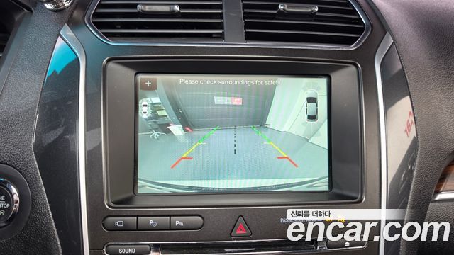 Ford Explorer 2.3 Limited 4WD 5th 2017 — фото 17