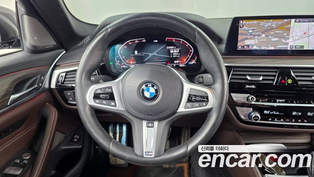 BMW 5 Series (G30) 520i M Sport 2020 — фото 13
