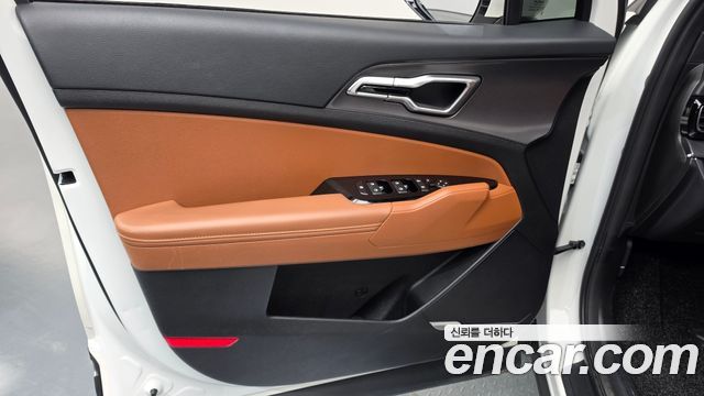 Kia Sportage (V) Gasoline 1.6 Turbo 2WD Nobleless 2024 — фото 24