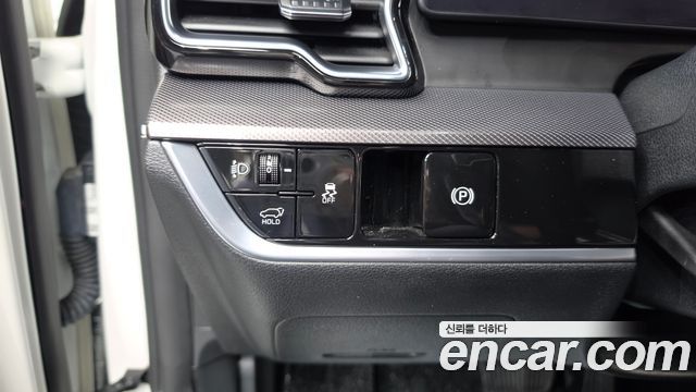 Kia Sportage (V) Gasoline 1.6 Turbo 2WD Nobleless 2024 — фото 29