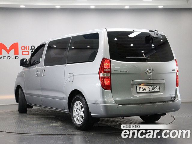 Hyundai Grand Starex 5-Seater VAN CVX Luxury 2012 — фото 4