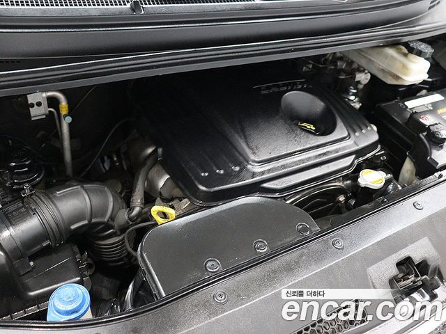 Hyundai Grand Starex 5-Seater VAN CVX Luxury 2012 — фото 23