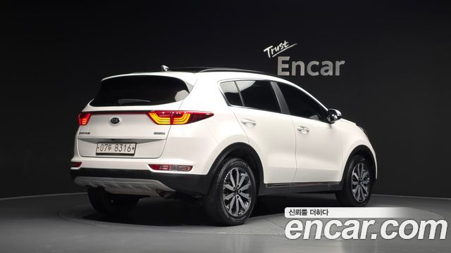 Kia Sportage (IV) Diesel 1.7 2wd Noblesse 2018 — фото 2
