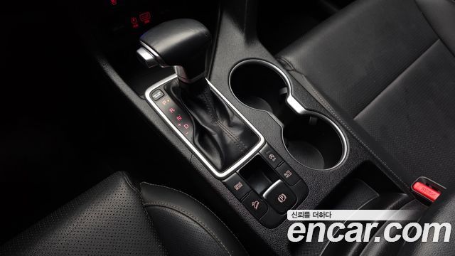 Kia Sportage (IV) Diesel 1.7 2wd Noblesse 2018 — фото 9