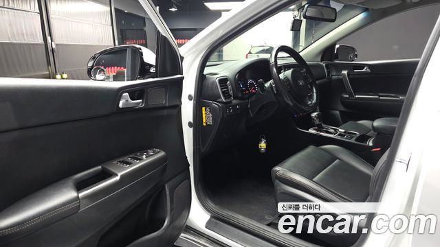 Kia Sportage (IV) Diesel 1.7 2wd Noblesse 2018 — фото 10