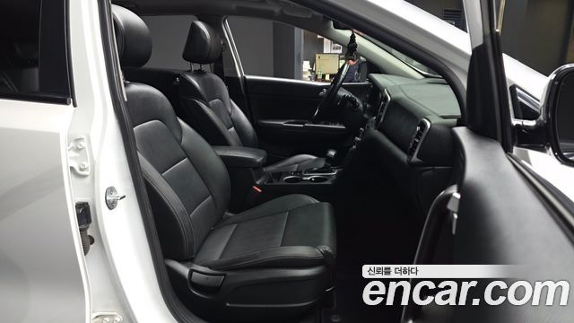 Kia Sportage (IV) Diesel 1.7 2wd Noblesse 2018 — фото 11
