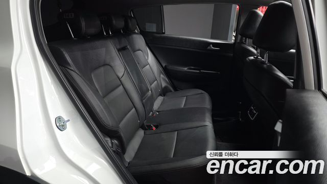 Kia Sportage (IV) Diesel 1.7 2wd Noblesse 2018 — фото 12
