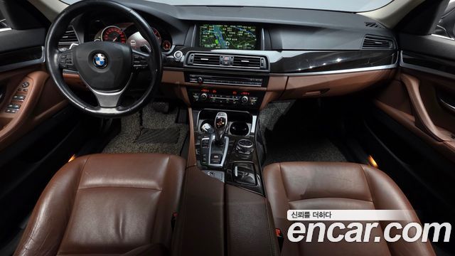 BMW 5 Series (F10) 528i 2014 — фото 7