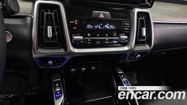 Kia Sorento (IV) Gasoline 2.5T 2WD Prestige 2022 — фото 17