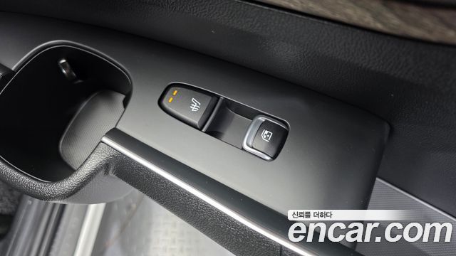 Kia Sorento (IV) Gasoline 2.5T 2WD Prestige 2022 — фото 18