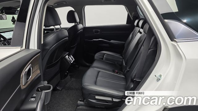 Kia Sorento (IV) Gasoline 2.5T 2WD Prestige 2022 — фото 26