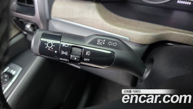 Kia Sorento (IV) Gasoline 2.5T 2WD Prestige 2022 — фото 31