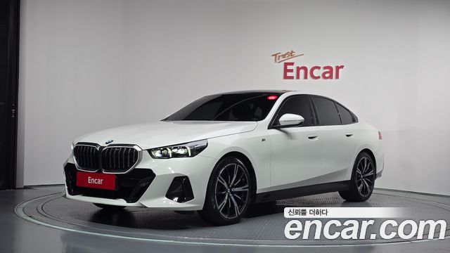 BMW 5 Series (G60) 530i xDrive M Sport