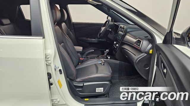 KG Mobility (SsangYong) Very New Tivoli Gasoline 1.5 2WD V5 2021 — фото 11