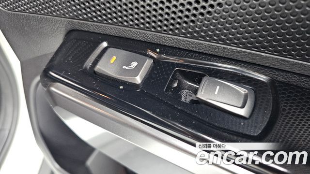 KG Mobility (SsangYong) Very New Tivoli Gasoline 1.5 2WD V5 2021 — фото 18