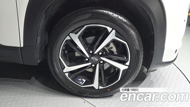 Chevrolet Trailblazer 1.3 Turbo 2WD RS 2021 — фото 21