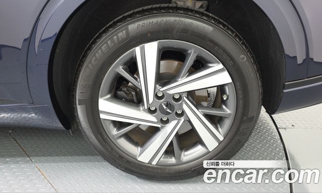 Genesis GV70 2.5T Gasoline 2WD 2025 — фото 21