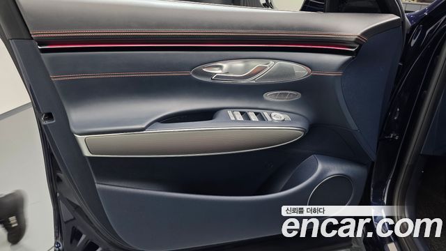 Genesis GV70 2.5T Gasoline 2WD 2025 — фото 24