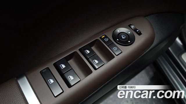 Hyundai Grandeur Hybrid (GN7) Premium 2023 — фото 27