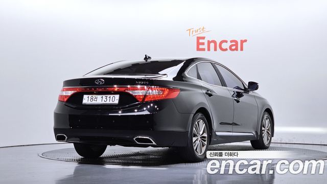 Hyundai Grandeur (HG) HG240 Modern Collection 2017 — фото 2