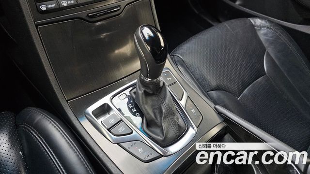 Hyundai Grandeur (HG) HG240 Modern Collection 2017 — фото 9