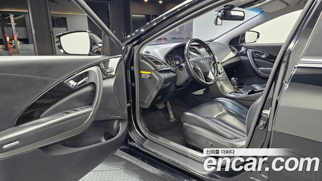 Hyundai Grandeur (HG) HG240 Modern Collection 2017 — фото 10