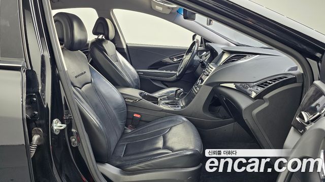 Hyundai Grandeur (HG) HG240 Modern Collection 2017 — фото 11