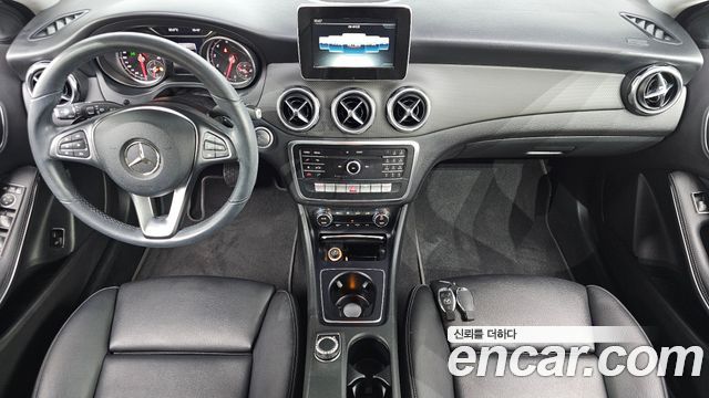 Mercedes-Benz GLA-Class (X156) GLA220 2019 — фото 7