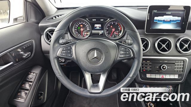 Mercedes-Benz GLA-Class (X156) GLA220 2019 — фото 13