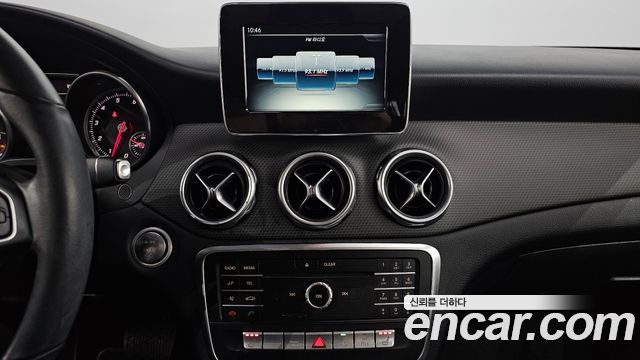 Mercedes-Benz GLA-Class (X156) GLA220 2019 — фото 14