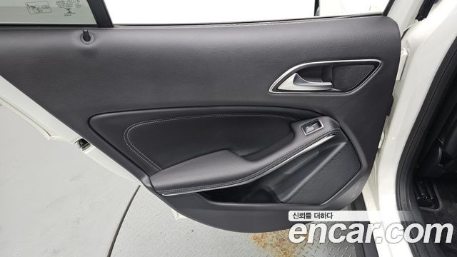 Mercedes-Benz GLA-Class (X156) GLA220 2019 — фото 25