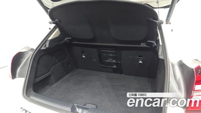Mercedes-Benz GLA-Class (X156) GLA220 2019 — фото 31