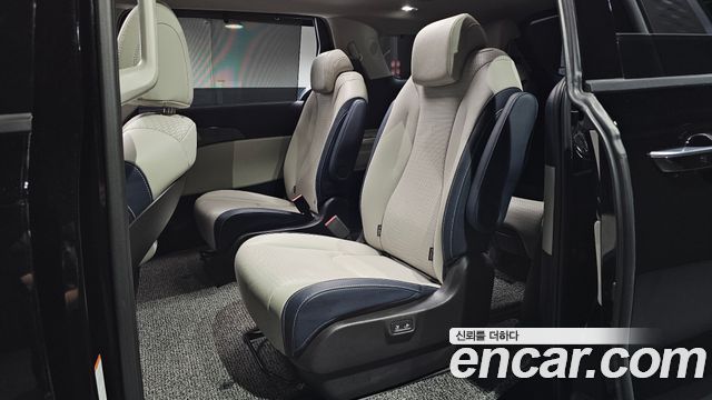 Kia Carnival (IV) HEV 9seater Gravity 2025 — фото 26