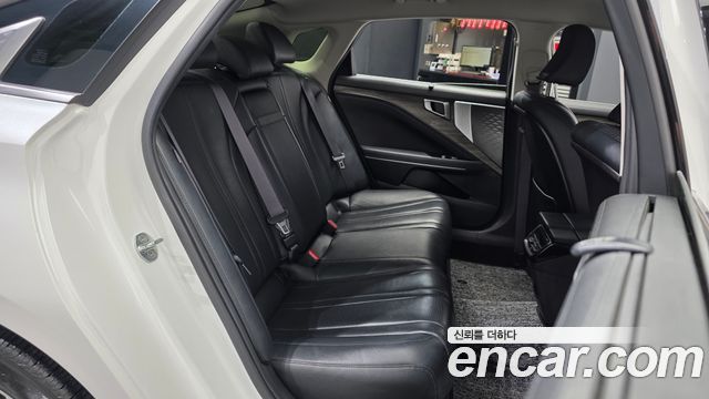 Kia K8 2.5 Gasoline 2WD Noblesse 2022 — фото 12