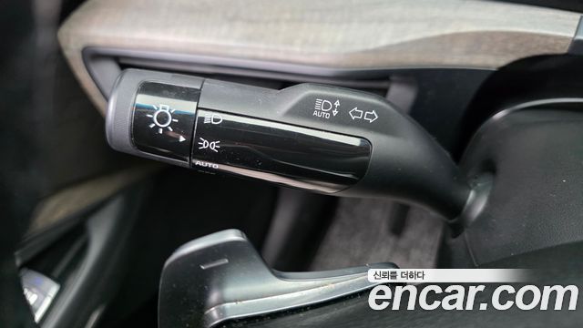 Kia K8 2.5 Gasoline 2WD Noblesse 2022 — фото 17