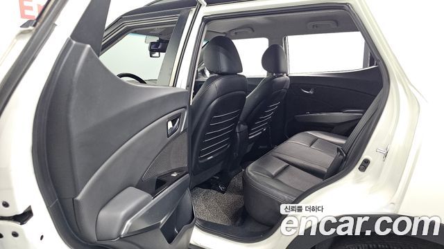 KG Mobility (SsangYong) Tivoli Armor Diesel VX 2WD 2018 — фото 12