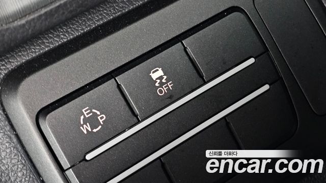 KG Mobility (SsangYong) Tivoli Armor Diesel VX 2WD 2018 — фото 13