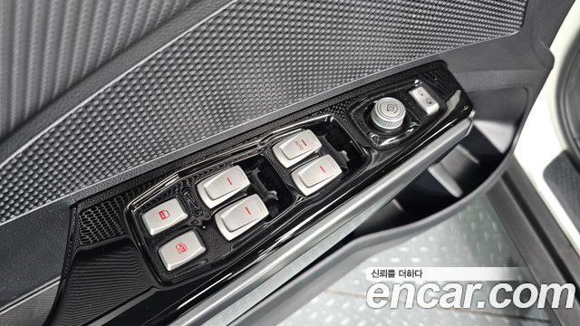 KG Mobility (SsangYong) Tivoli Armor Diesel VX 2WD 2018 — фото 14