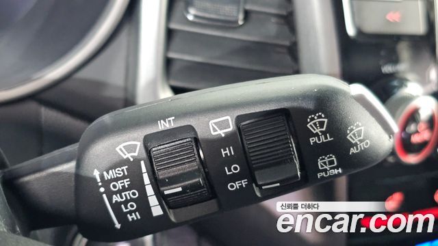 KG Mobility (SsangYong) Tivoli Armor Diesel VX 2WD 2018 — фото 19
