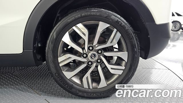 KG Mobility (SsangYong) Tivoli Armor Diesel VX 2WD 2018 — фото 21