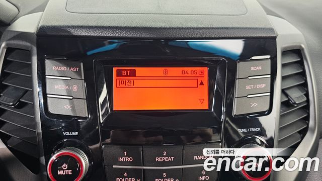 KG Mobility (SsangYong) Tivoli Armor Diesel VX 2WD 2018 — фото 27