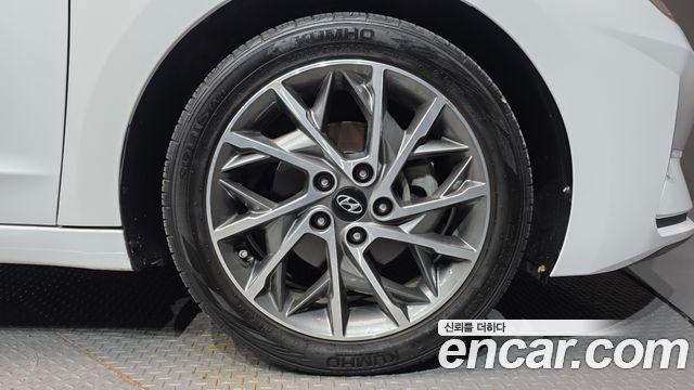 Hyundai Avante (AD) 1.6 Smart Choice 2020 — фото 5