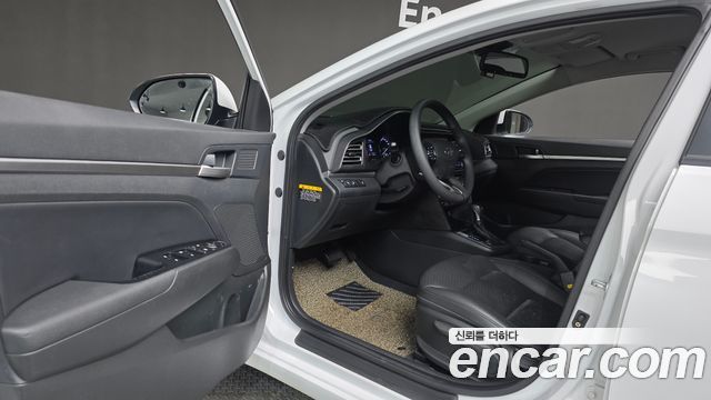 Hyundai Avante (AD) 1.6 Smart Choice 2020 — фото 10