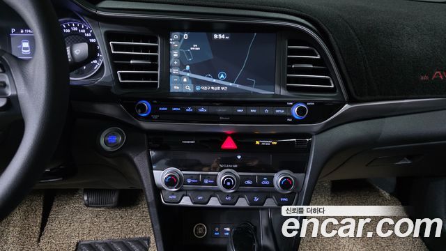 Hyundai Avante (AD) 1.6 Smart Choice 2020 — фото 14