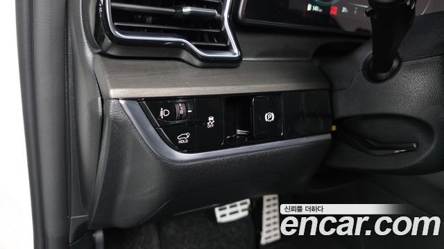 Kia Sportage (V) Gasoline 1.6 Turbo 2WD Signature 2023 — фото 12