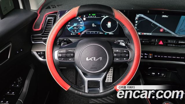 Kia Sportage (V) Gasoline 1.6 Turbo 2WD Signature 2023 — фото 13