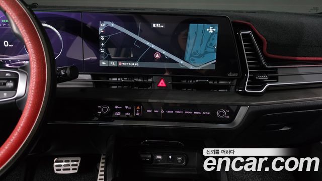 Kia Sportage (V) Gasoline 1.6 Turbo 2WD Signature 2023 — фото 14